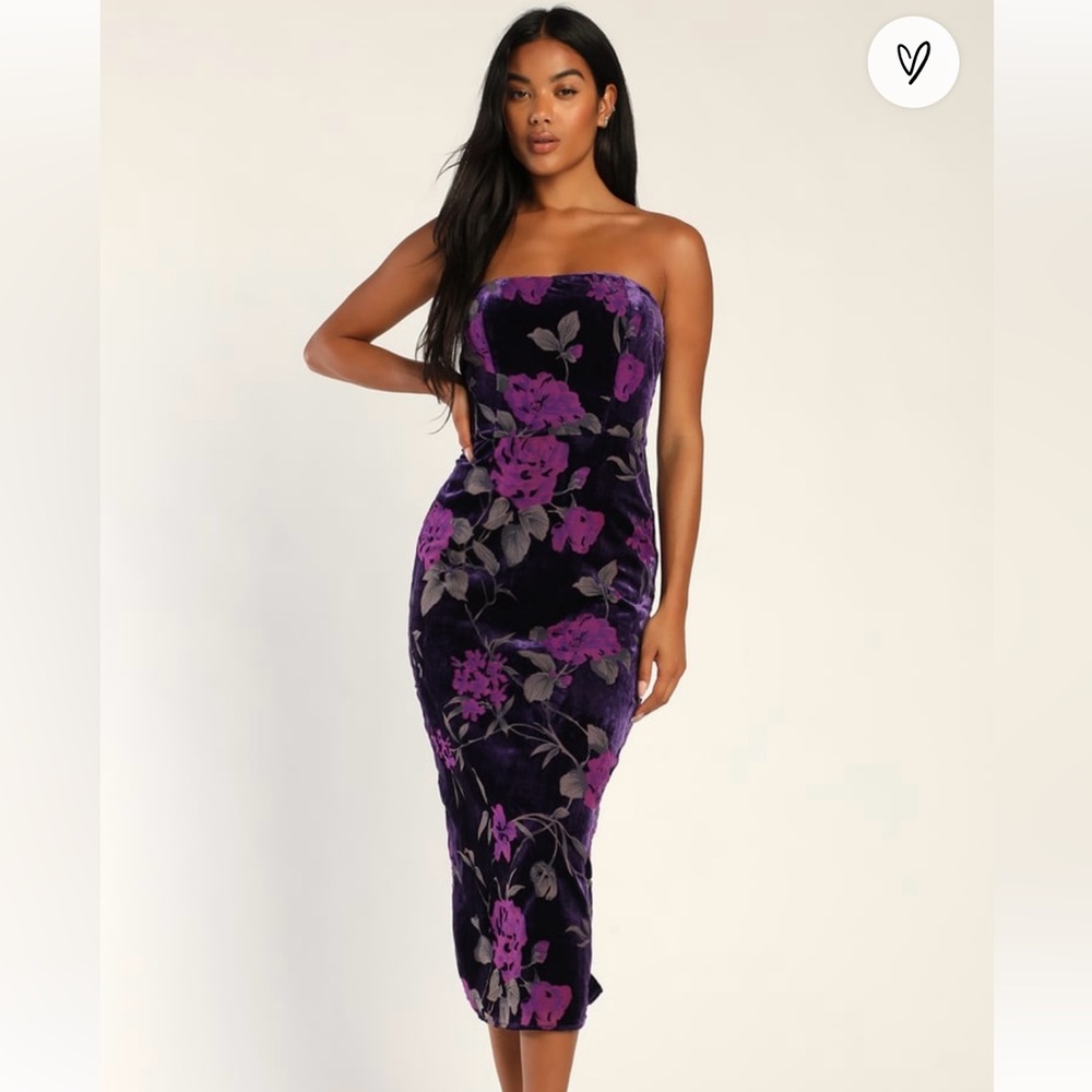 Lulu’s Buy You Flowers Purple Floral Print Velvet Strapless Midi Dress